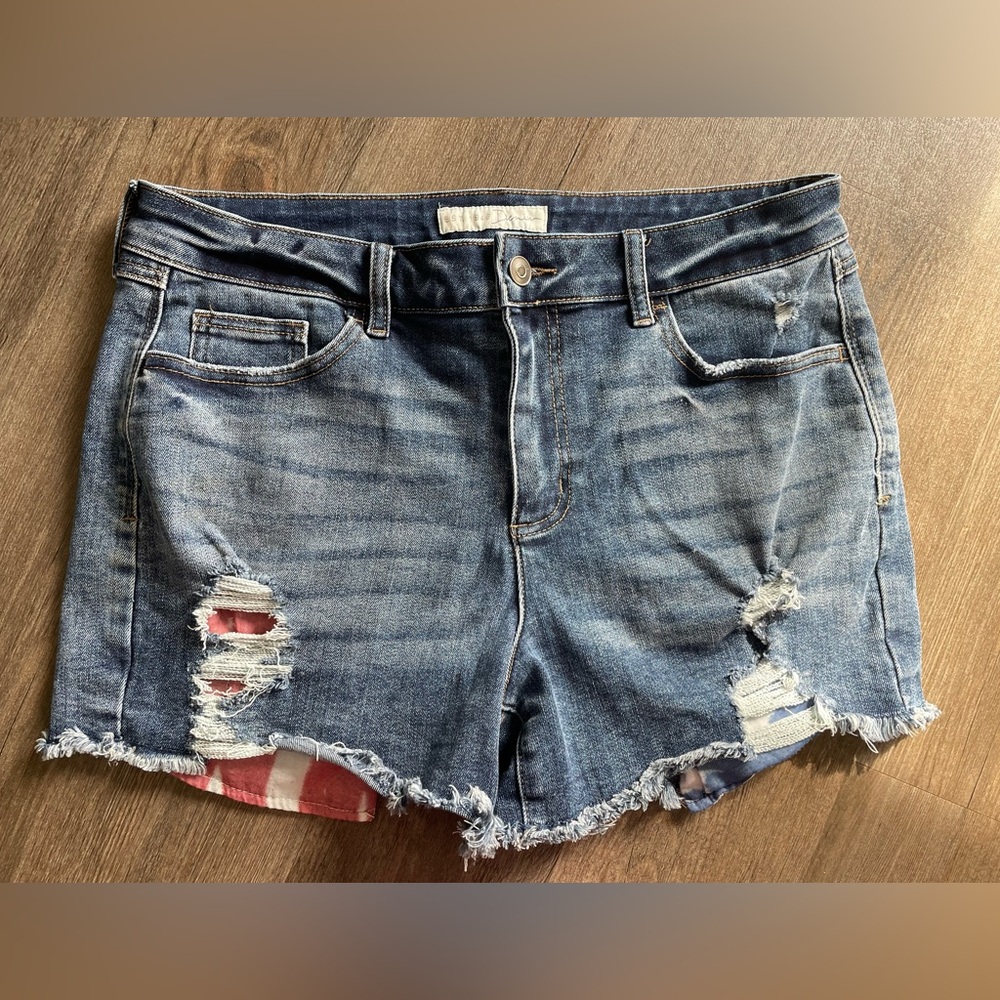 Denim Cutoff Shorts Womens Size 14 Star Patch Back Pockets Blue Summer